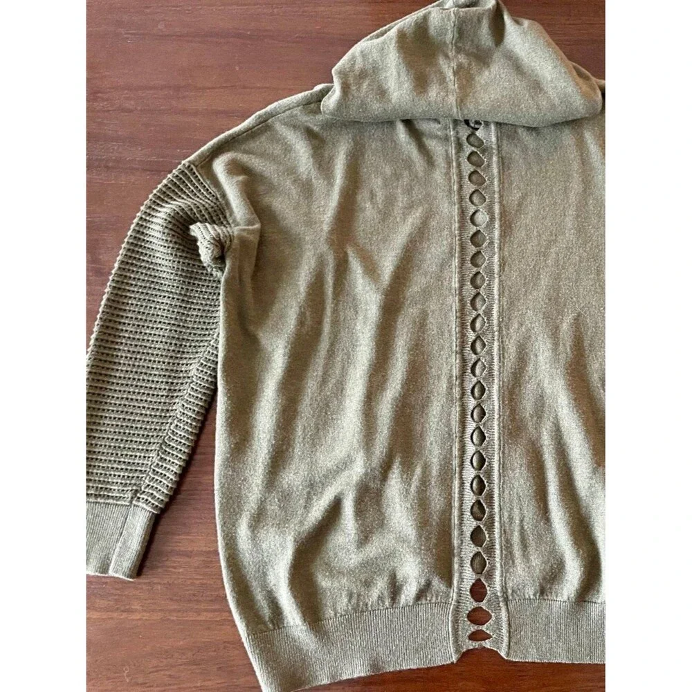 Olive Green Lightweight Hoodie Sweater - Picture 4 of 5